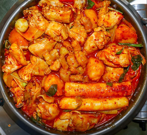 동래맛집 특급 엄지척닭도리 본점으로 떠나는 맛의 모험.